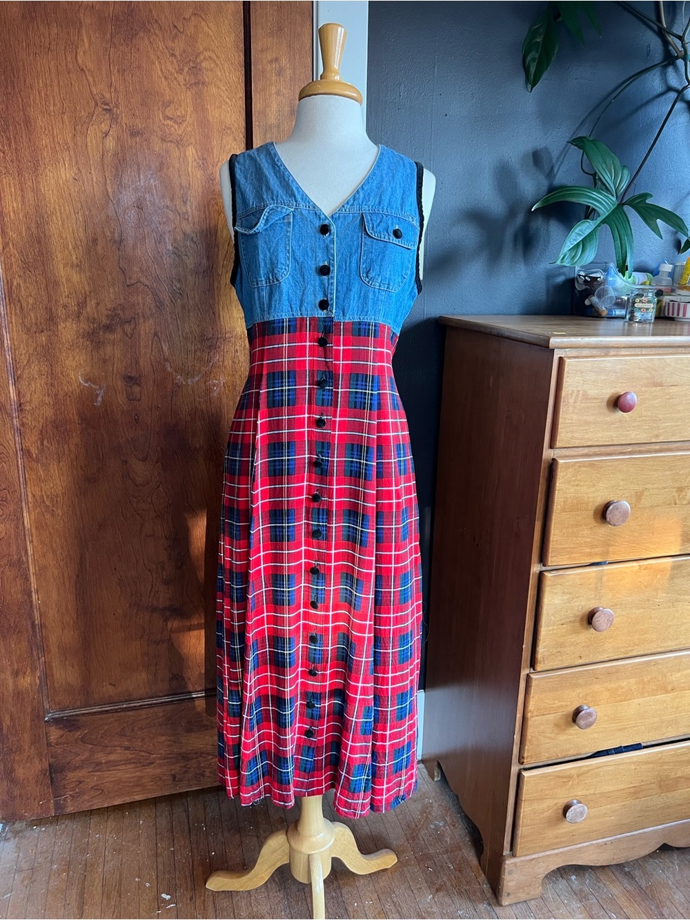 Sleeveless Denim-Top Red Plaid Button-Front Midi Dress